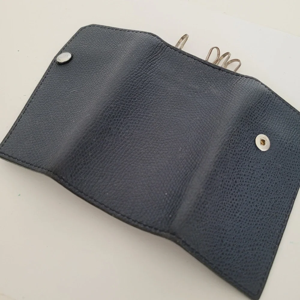 Valextra Navy Blue Pebble Grain Leather 6-Hook Key Case Holder Made in Italy